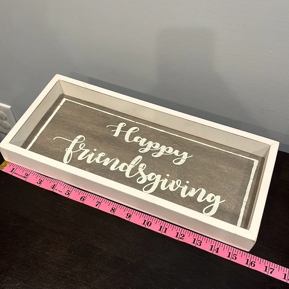 Quill to Paper | Happy Friendsgiving Decor